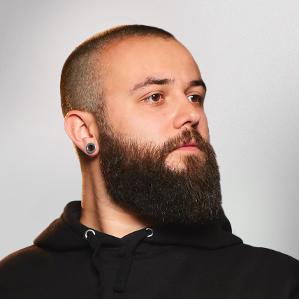 Николай Малинов