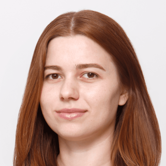 Алина Пейчева Photo